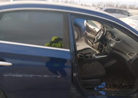 2017 Nissan Sentra S z USA, uszkodzony, nr VIN 3N1AB7AP3HY235483